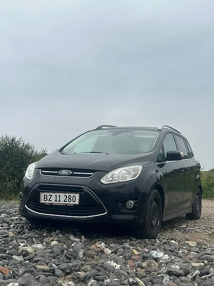 Ford Grand C-Max 2013 photo 4