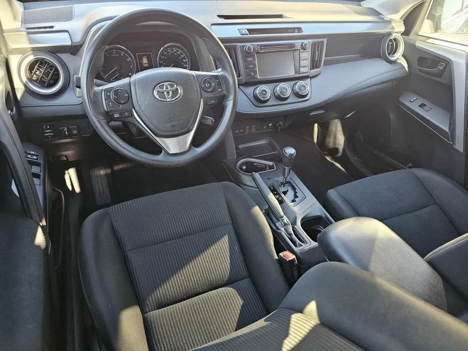 Toyota Rav4 2018 photo 4