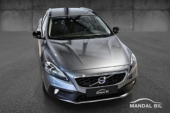 Volvo V40 Cross Country 2017 photo 3