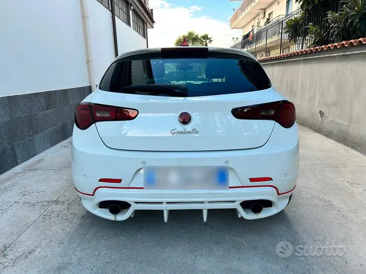 Alfa Romeo Giulietta 2013 photo 5