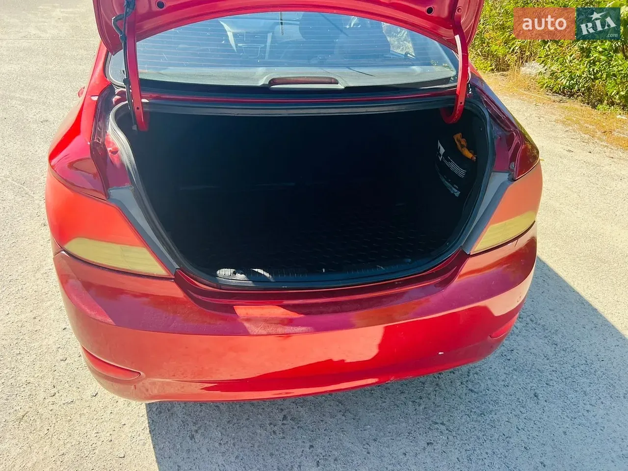 Hyundai Accent 2011 photo 5