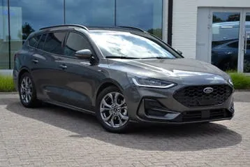 Ford Focus 2024 photo 3