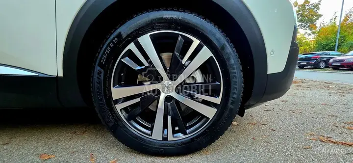 Peugeot 3008 2017 photo 5