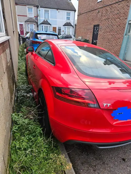Audi Tt 2011 photo 3