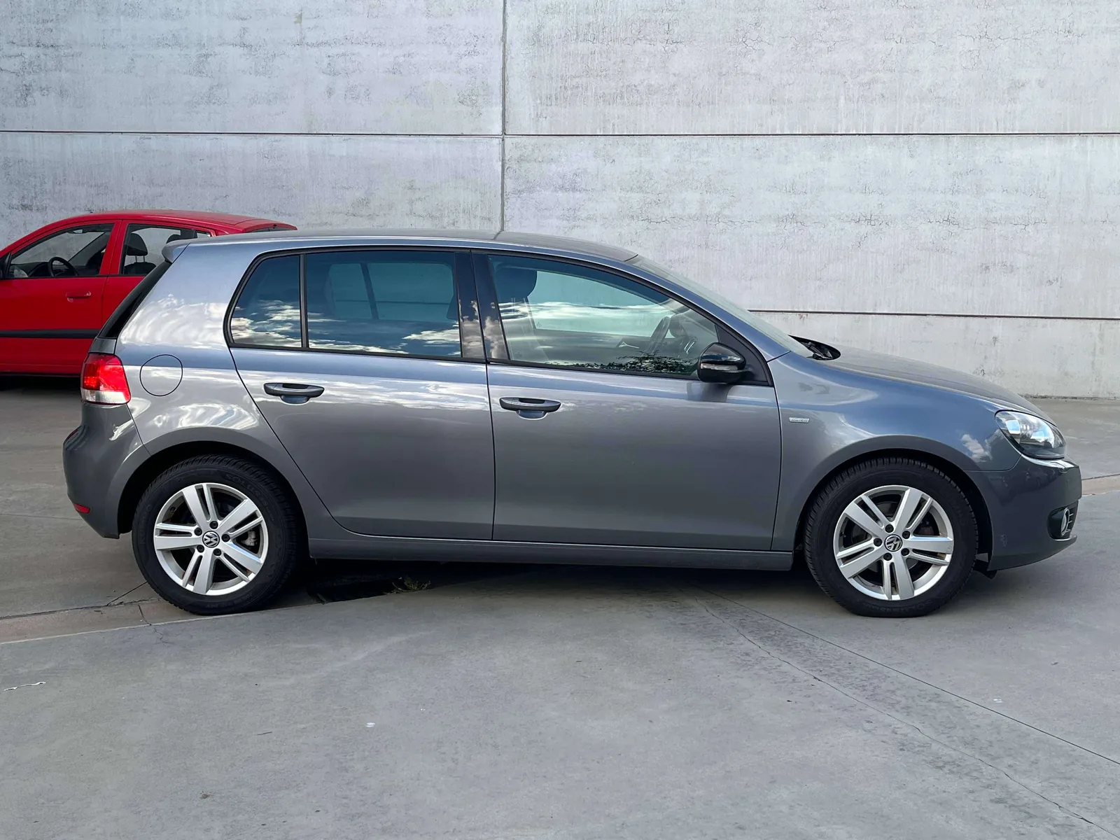 Volkswagen Golf 2012 photo 4