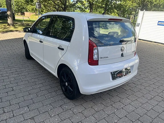 Skoda Citigo 2013 photo 4