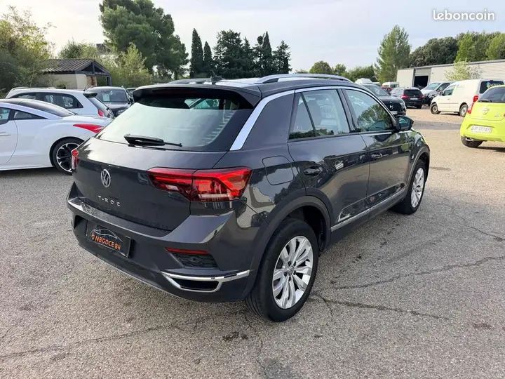 Volkswagen T-Roc 2020 photo 4