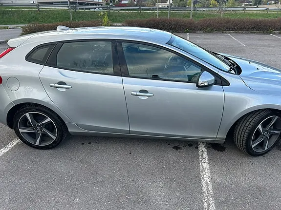 Volvo V40 2014 photo 5