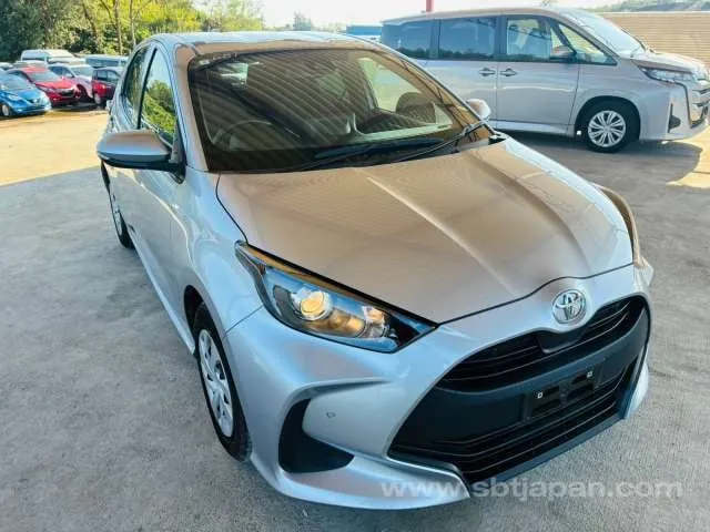 Toyota Yaris X