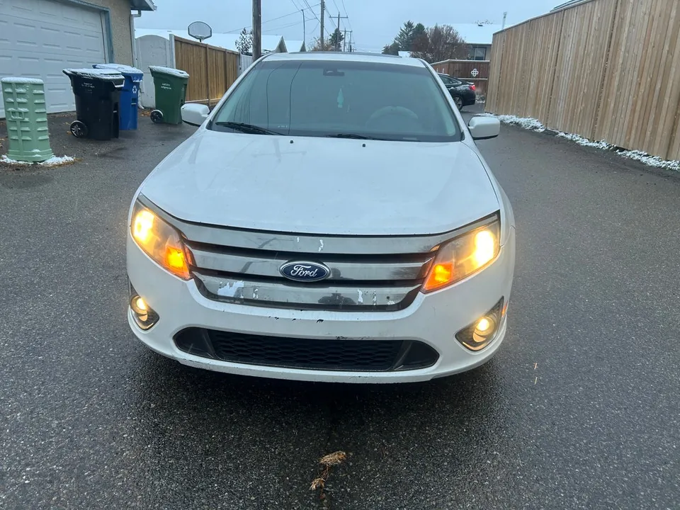 Ford Fusion 2012 photo 2