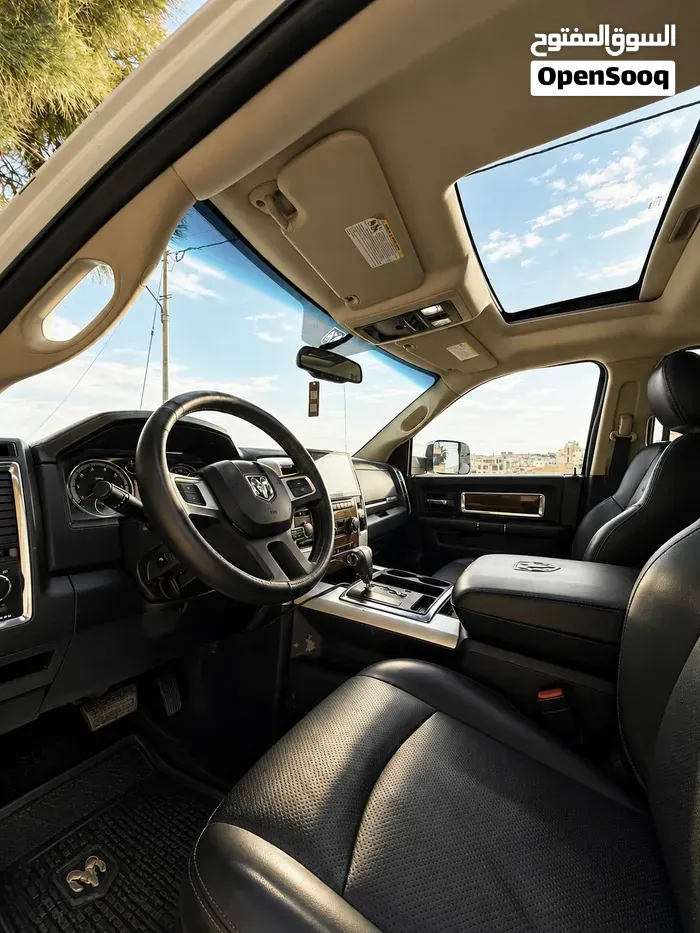 Dodge Ram Laramie 2011 photo 4