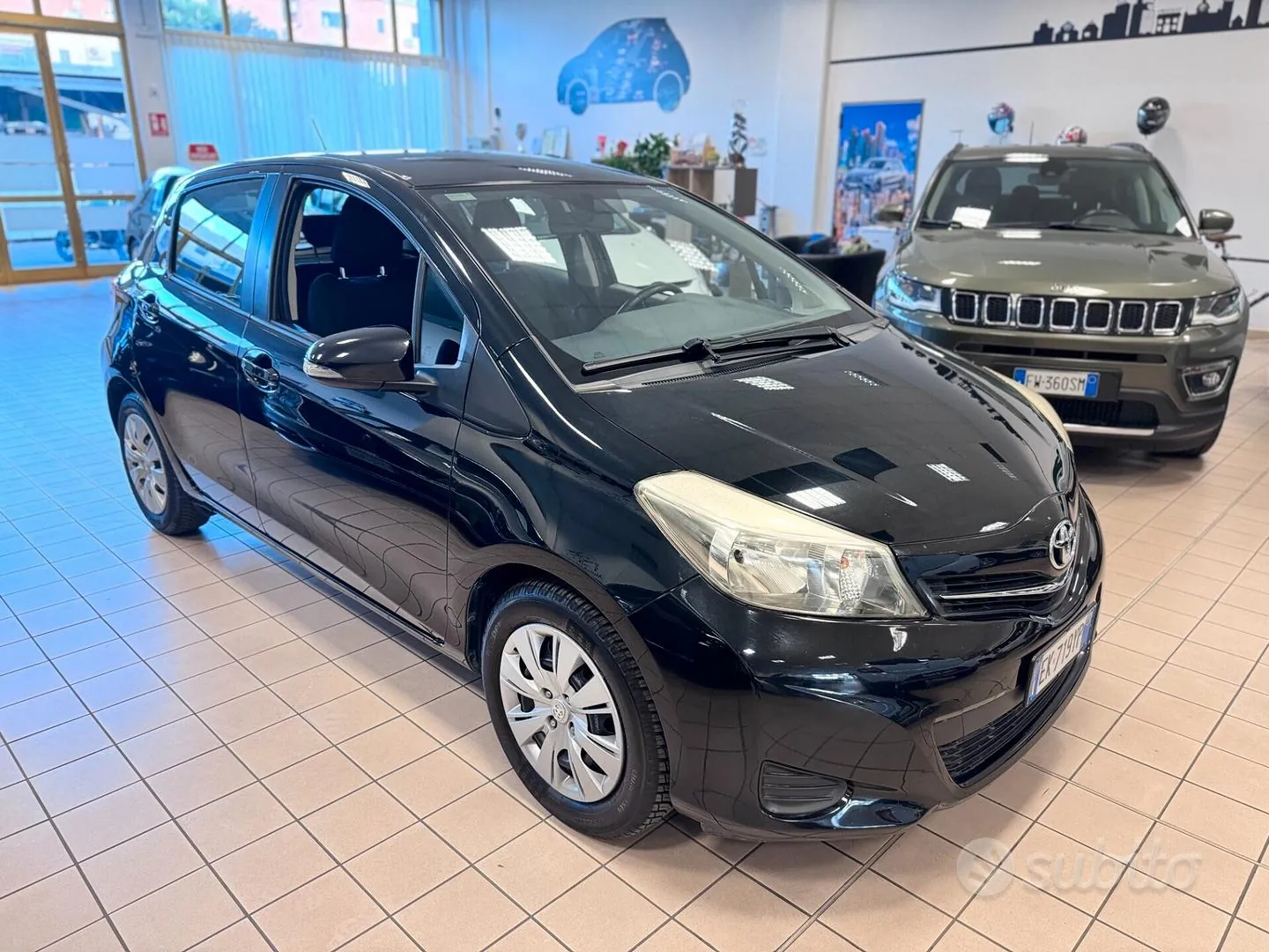 Toyota Yaris 2011 photo 3