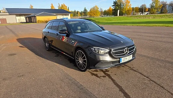 Mercedes-Benz E300 De 2021 photo 4