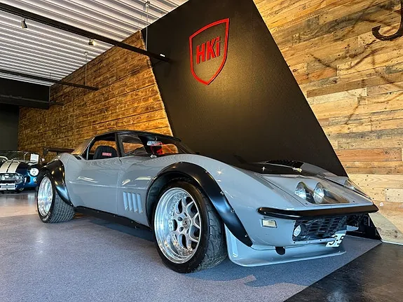 Chevrolet Corvette 1968 photo 2