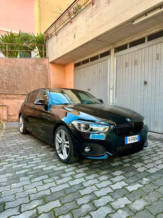 BMW 120I 2017 photo 3