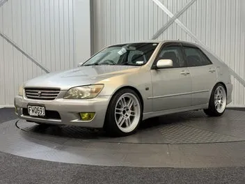 Toyota Altezza 2000 photo 4