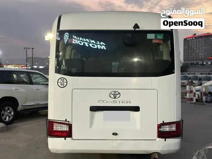 Toyota Hiace 2023 photo 4