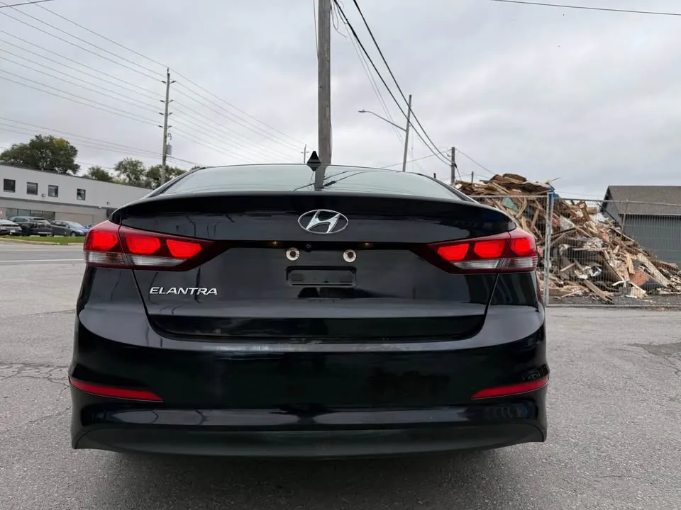 Hyundai Elantra 2018 photo 5