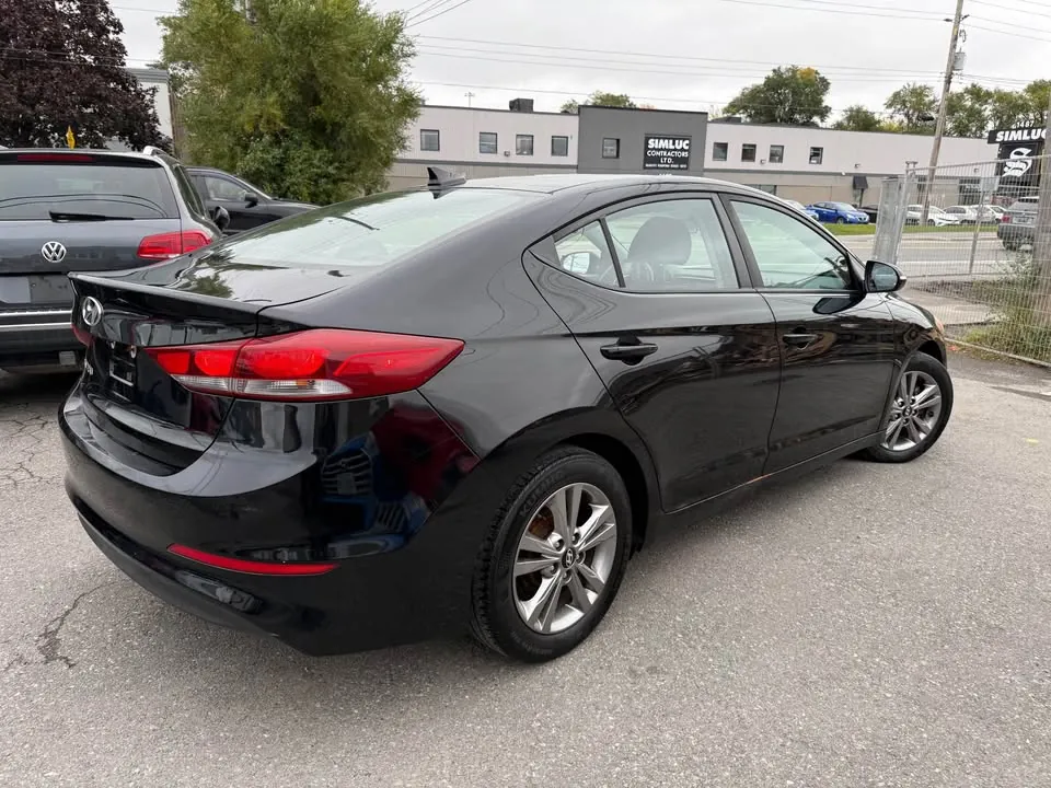 Hyundai Elantra 2018 photo 4