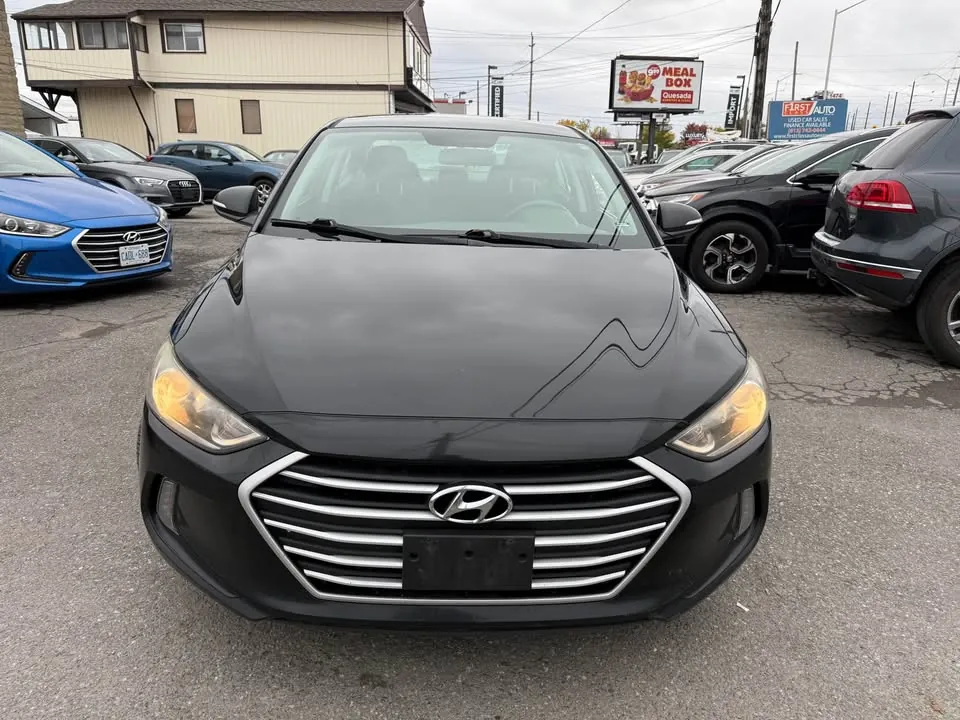 Hyundai Elantra 2018 photo 2