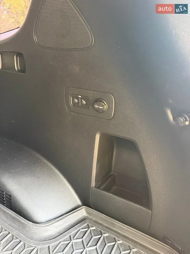 Hyundai Santa Fe 2018 photo 5