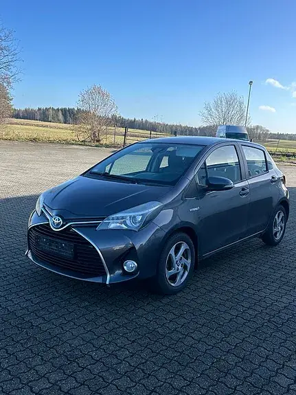 Toyota Yaris 2016 photo 4