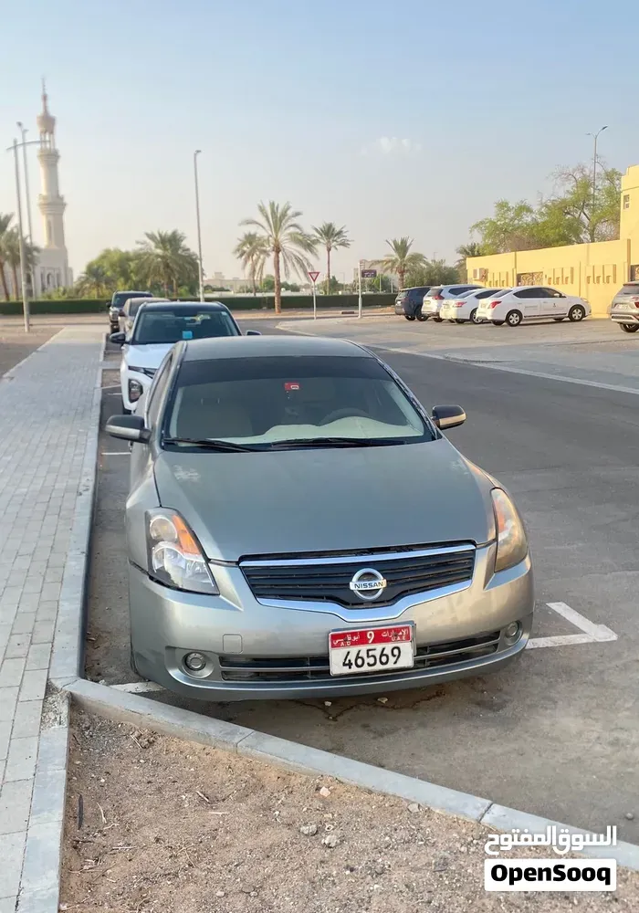 Nissan Altima