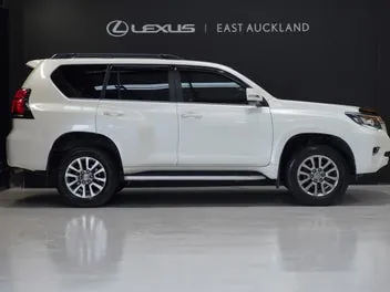 Toyota Land Cruiser Prado 2021 photo 4