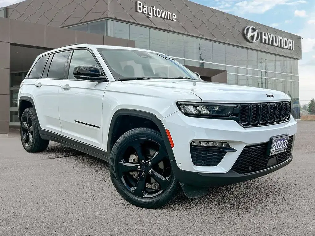 Jeep Grand Cherokee 2023 photo 2