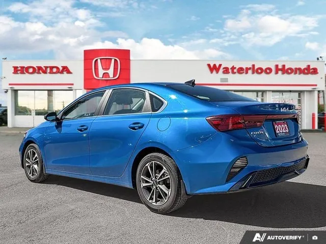 Kia Forte 2023 photo 4