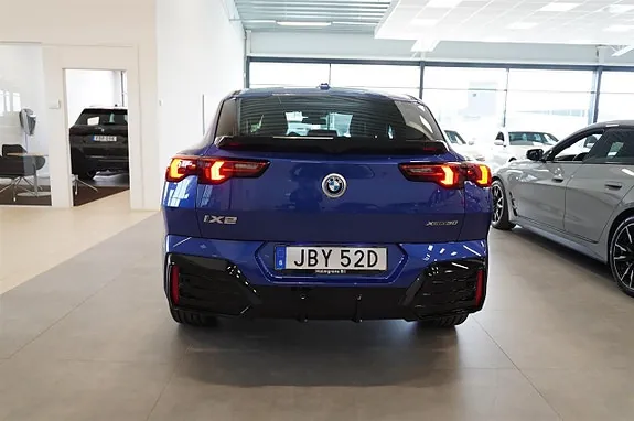 BMW Ix2 2026 photo 5