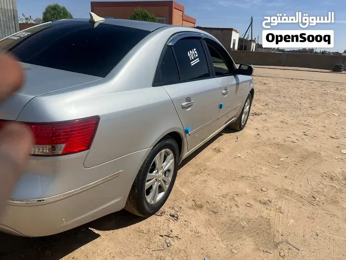 Hyundai Sonata 2009 photo 3