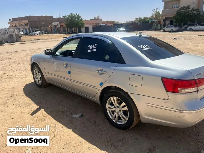 Hyundai Sonata 2009 photo 4