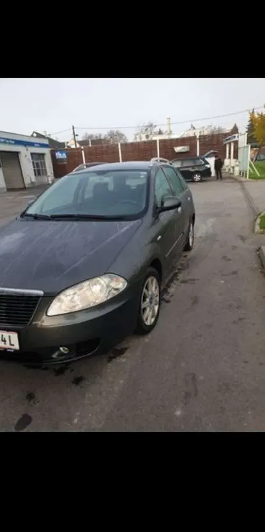 Fiat Croma 2005 photo 2