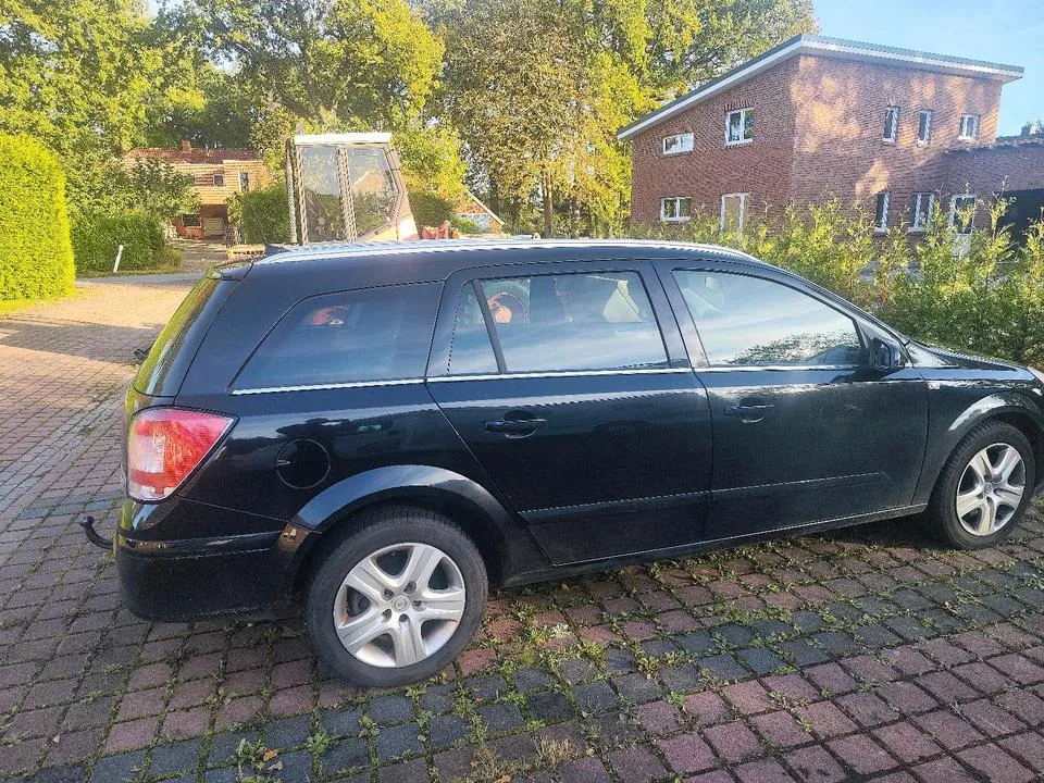 Opel Astra H