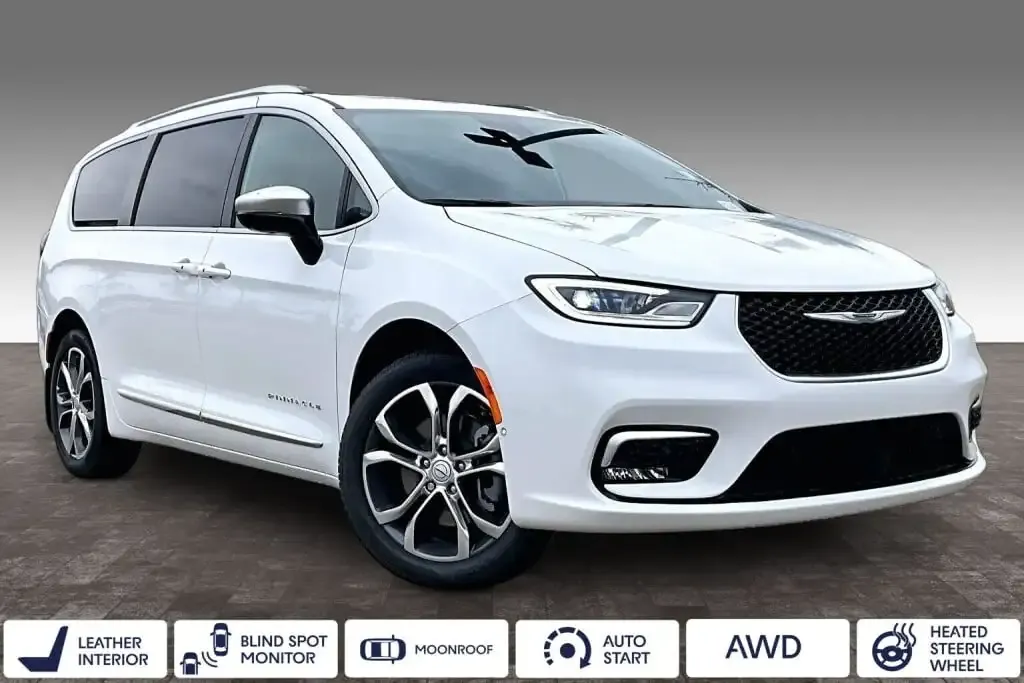 Chrysler Pacifica 2026 photo 2