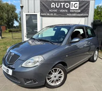 Lancia Ypsilon