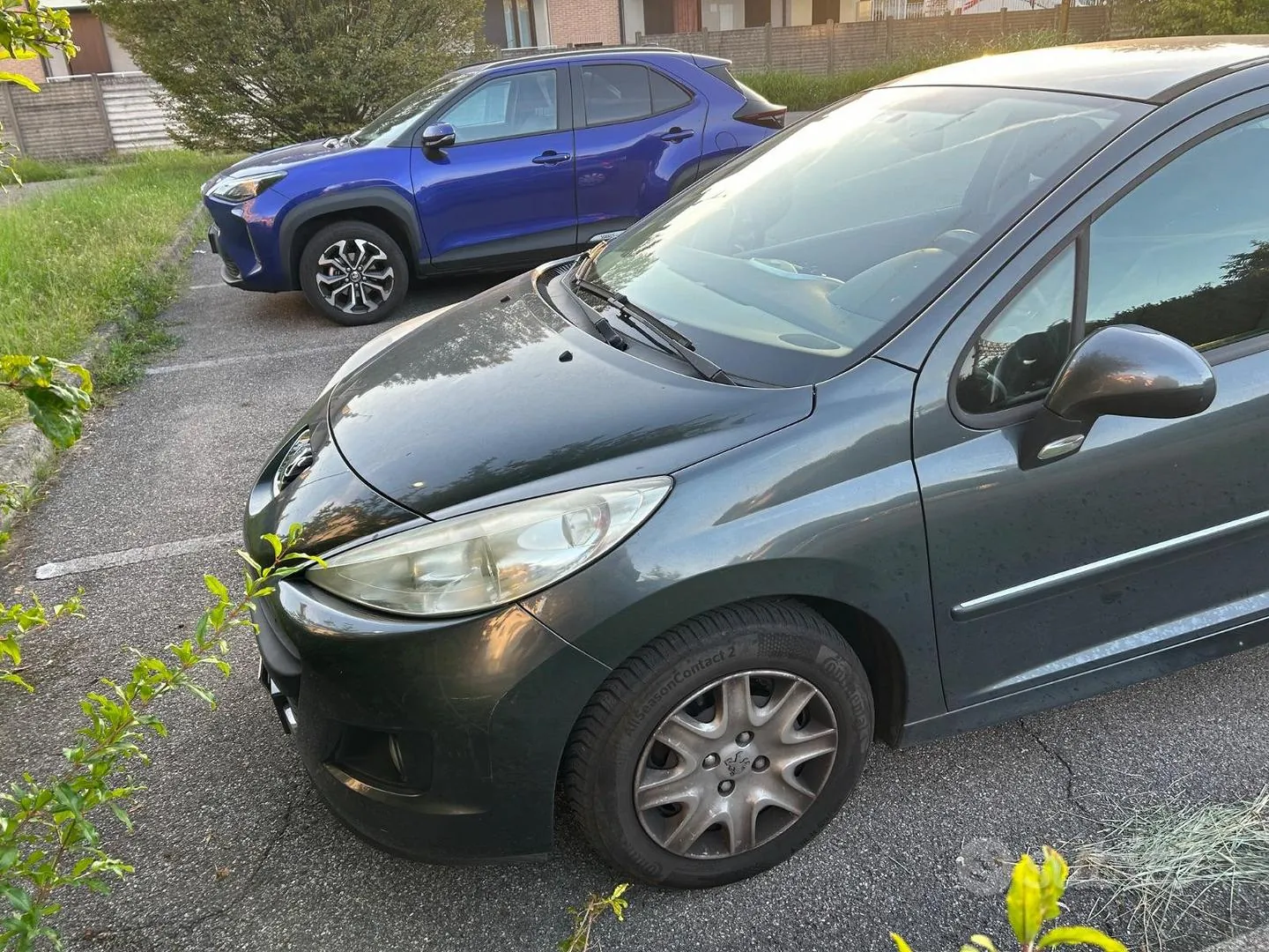 Peugeot 207 2012 photo 3