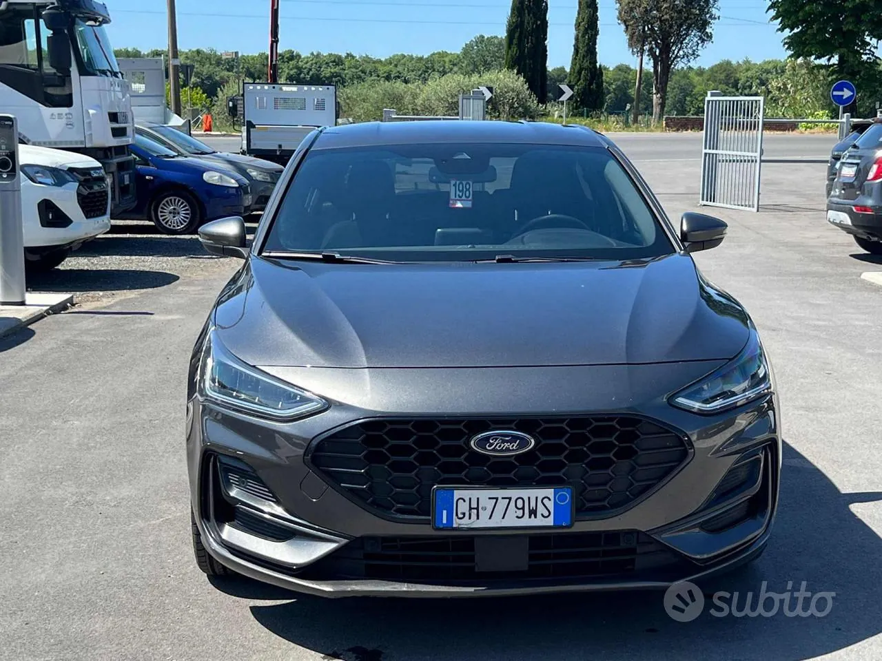 Ford Focus 2022 photo 2