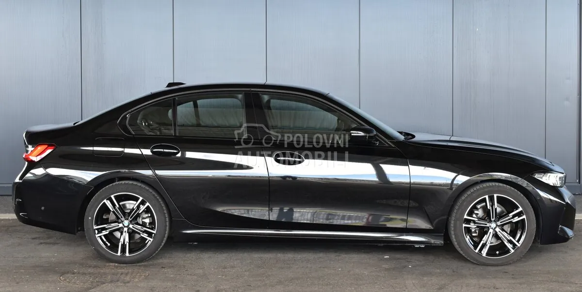 BMW 318 2025 photo 3
