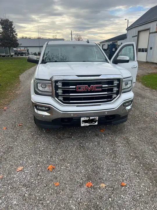 GMC Sierra 1500 2018 photo 2