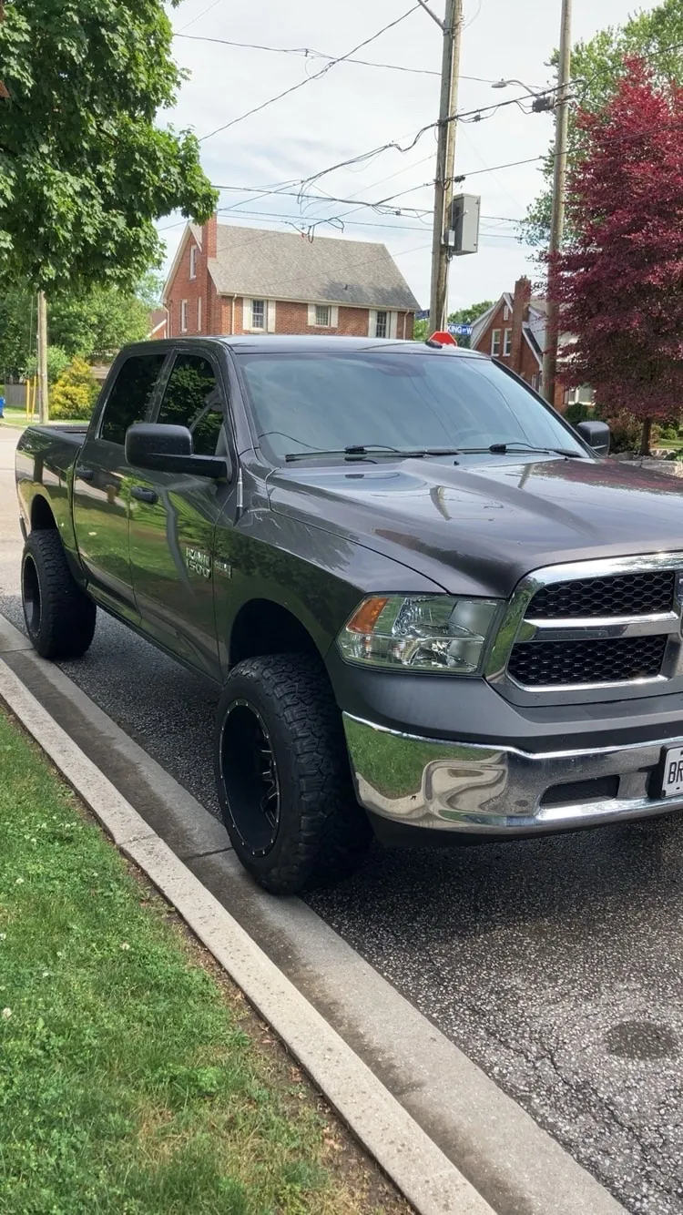 Ram 1500 2015 photo 2