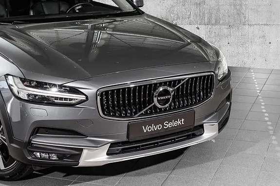 Volvo V90 Cross Country 2020 photo 2