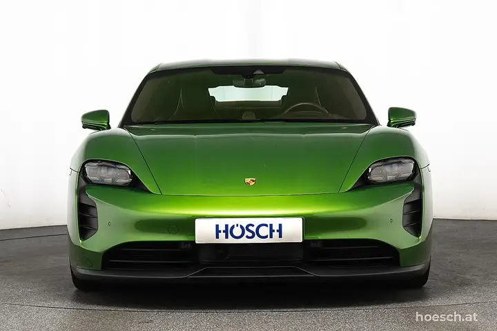Porsche Taycan 2023 photo 2