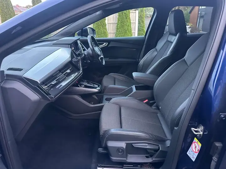 Audi Q4 E-Tron 2021 photo 3