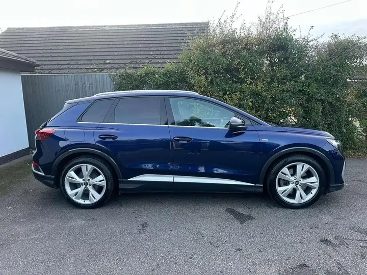 Audi Q4 E-Tron 2021 photo 5