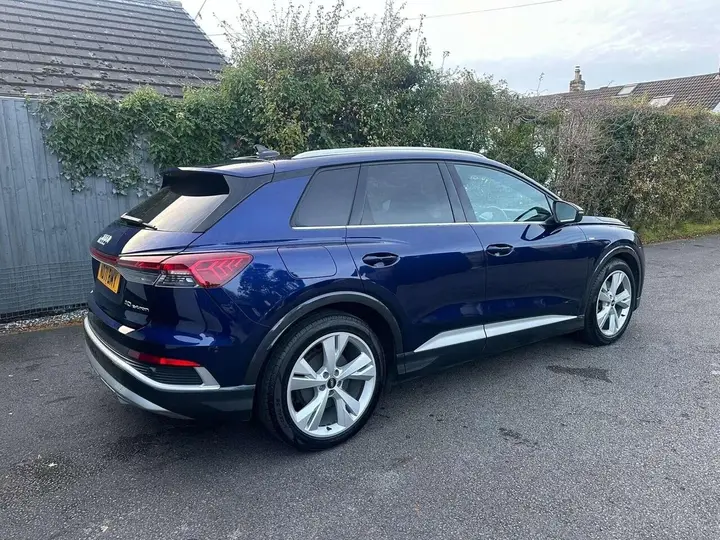Audi Q4 E-Tron 2021 photo 4