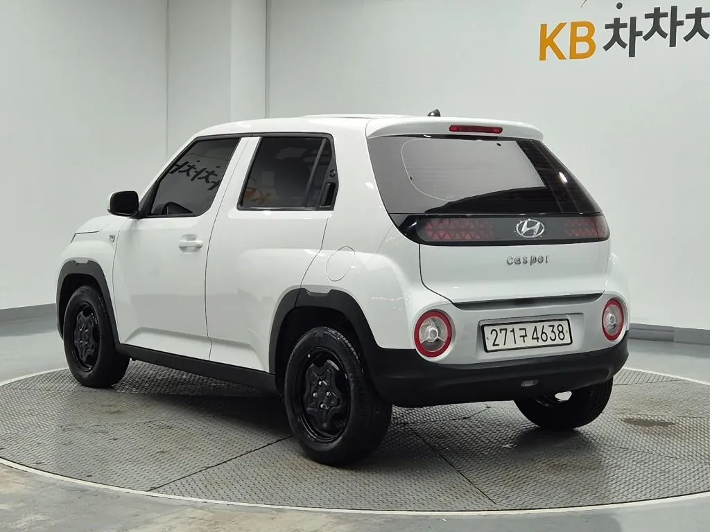 Hyundai Casper 2023 photo 2