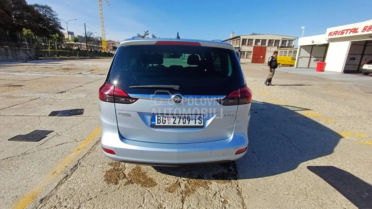 Opel Zafira 2015 photo 3