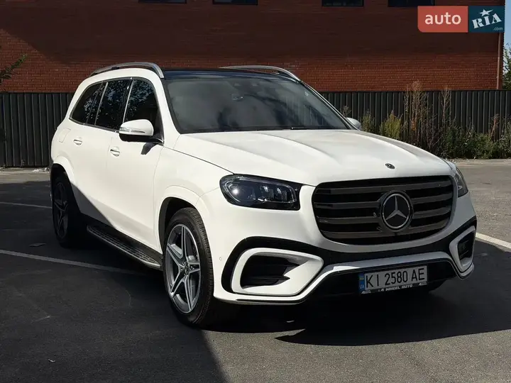 Mercedes-Benz Gls-Class 2021 photo 3